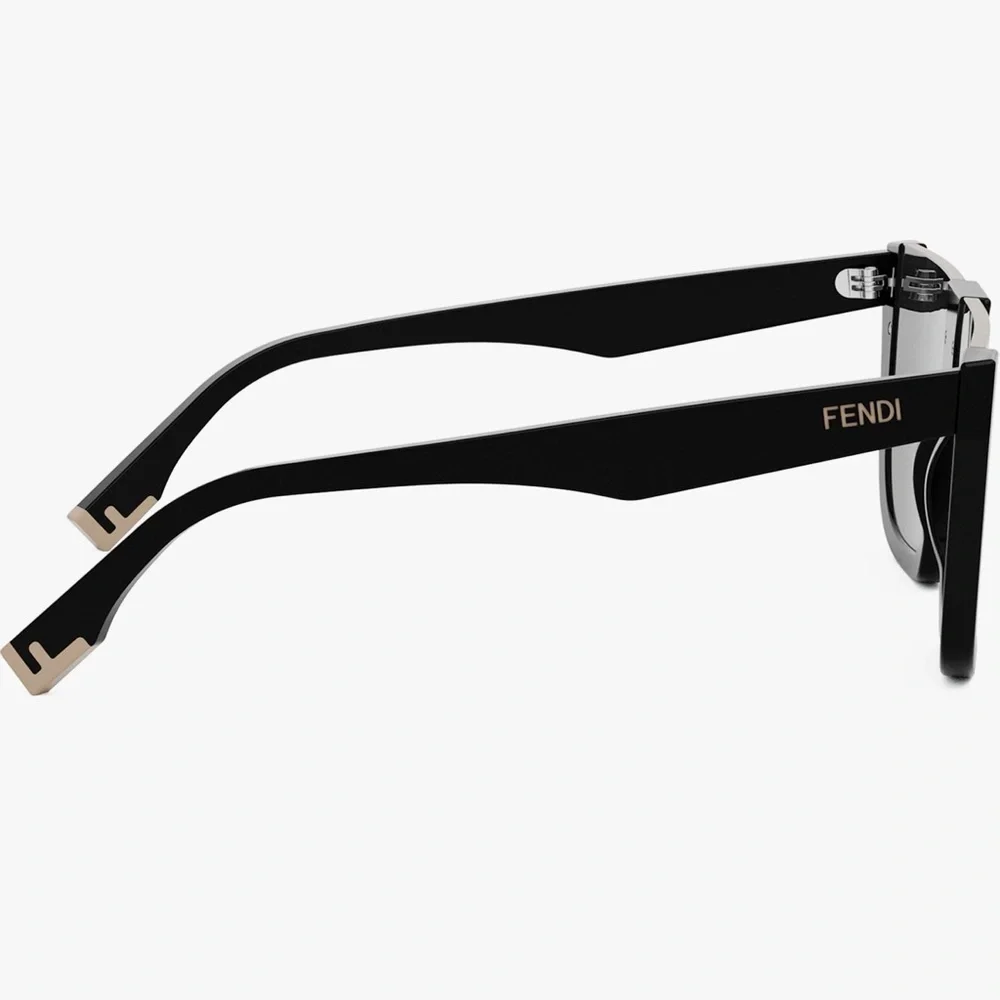 Fendi Black Sunglasses‎